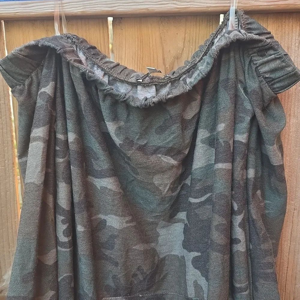 Off The Shoukder Tunic - Picture 3 of 5